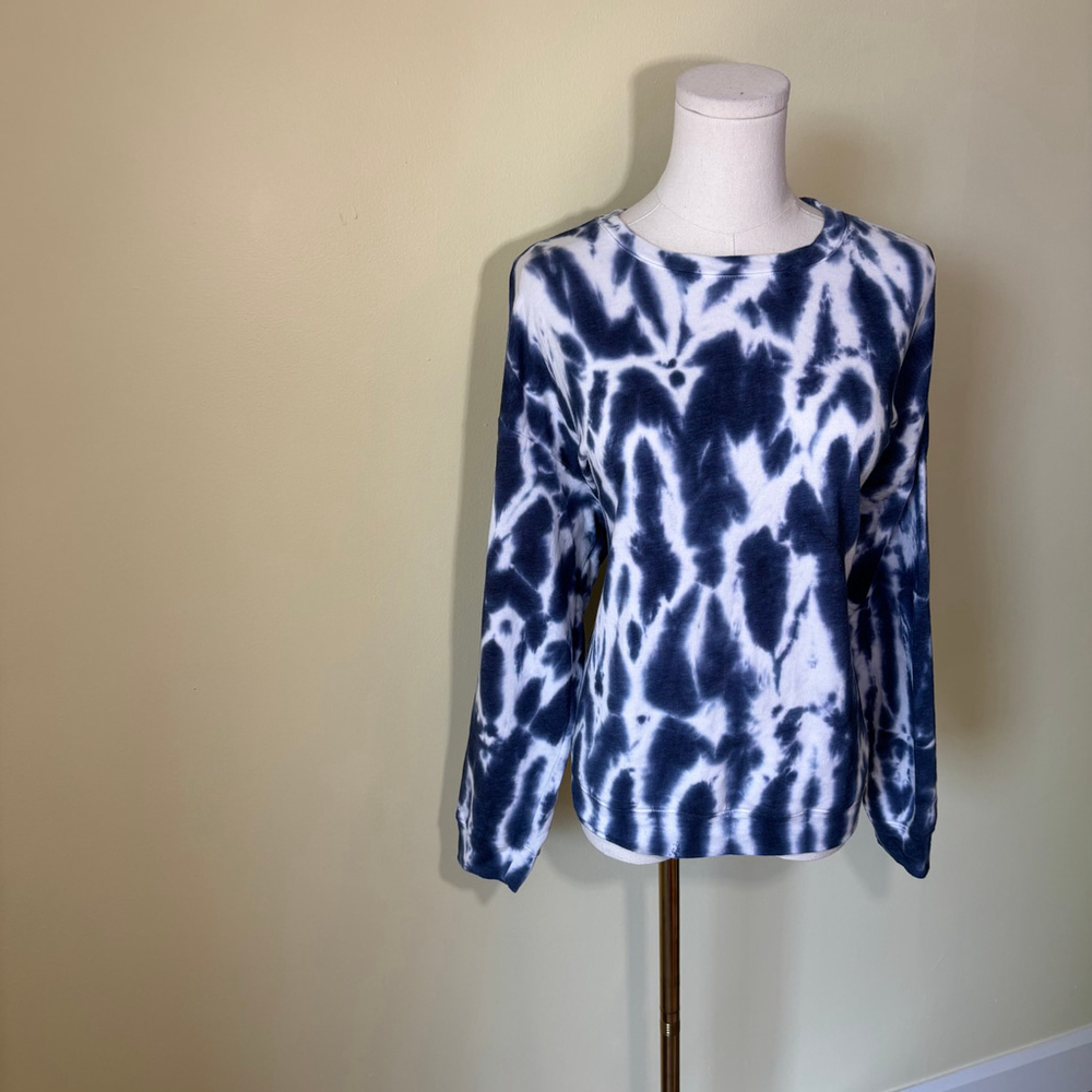 Banana Republic Women's Cropped Tye-Dye Navy & White Crew Neck Sweatshirt, SZ S